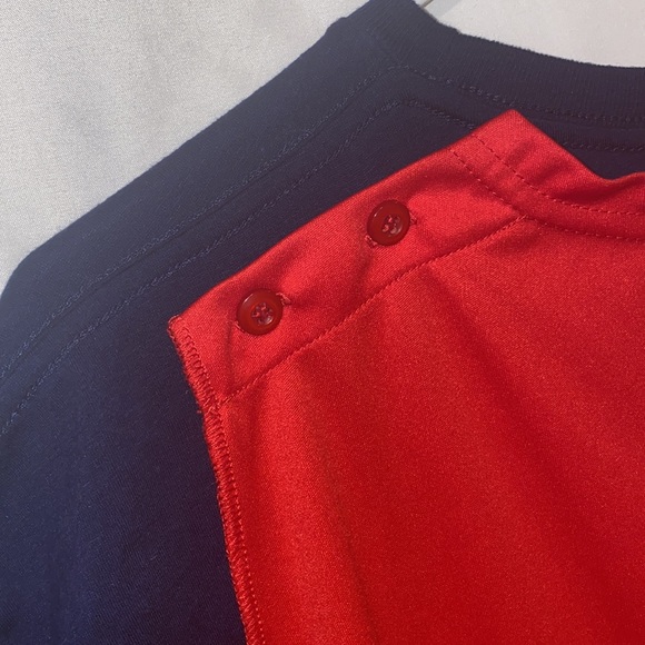 Mens Superman vs Batman Tee - Picture 7 of 9